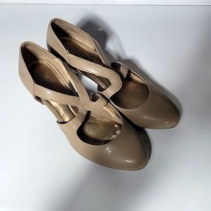 Lifestride Nude Heels